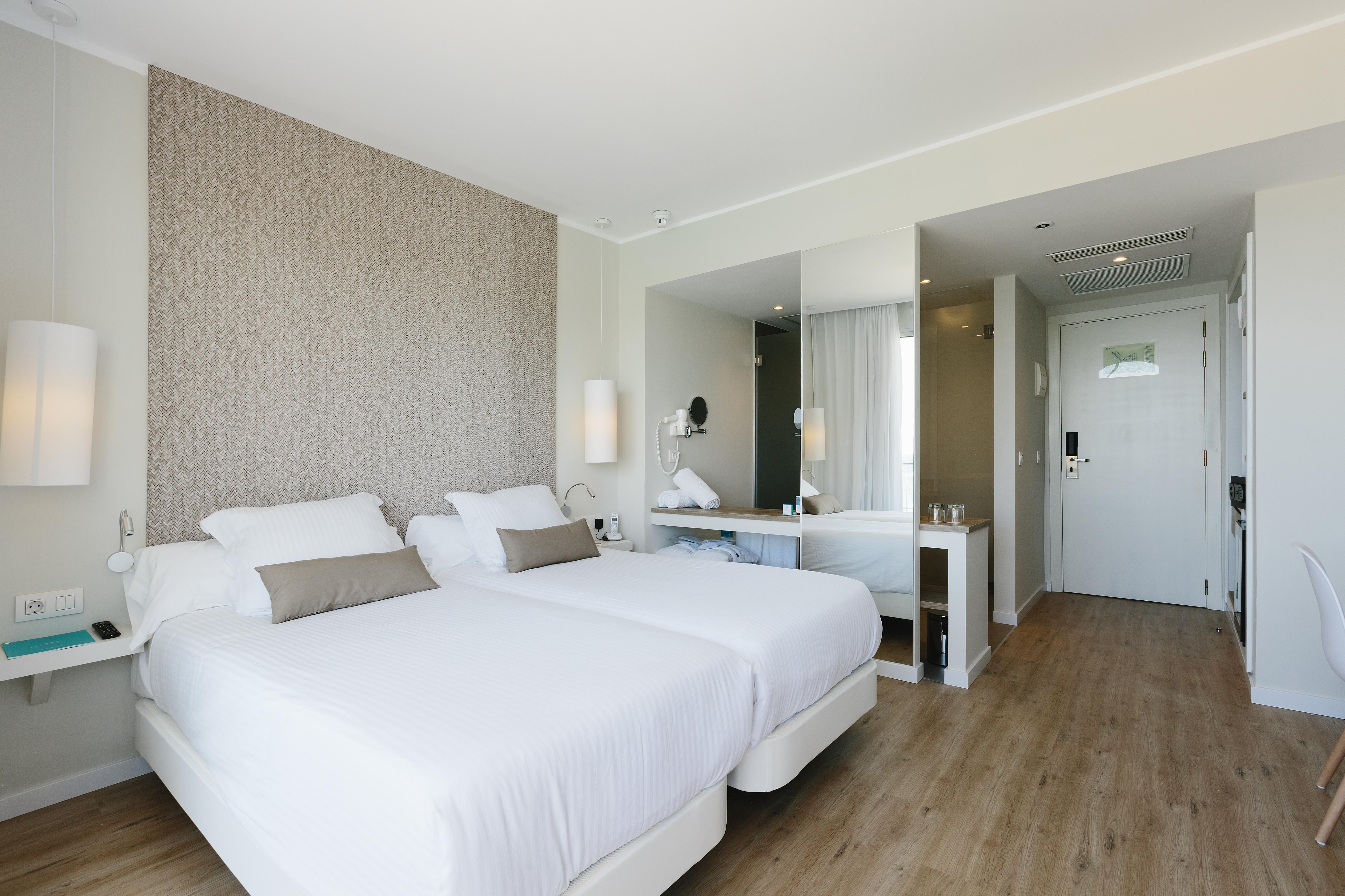 Hotel Aluasoul Ibiza - Adults Only Es Cana Esterno foto