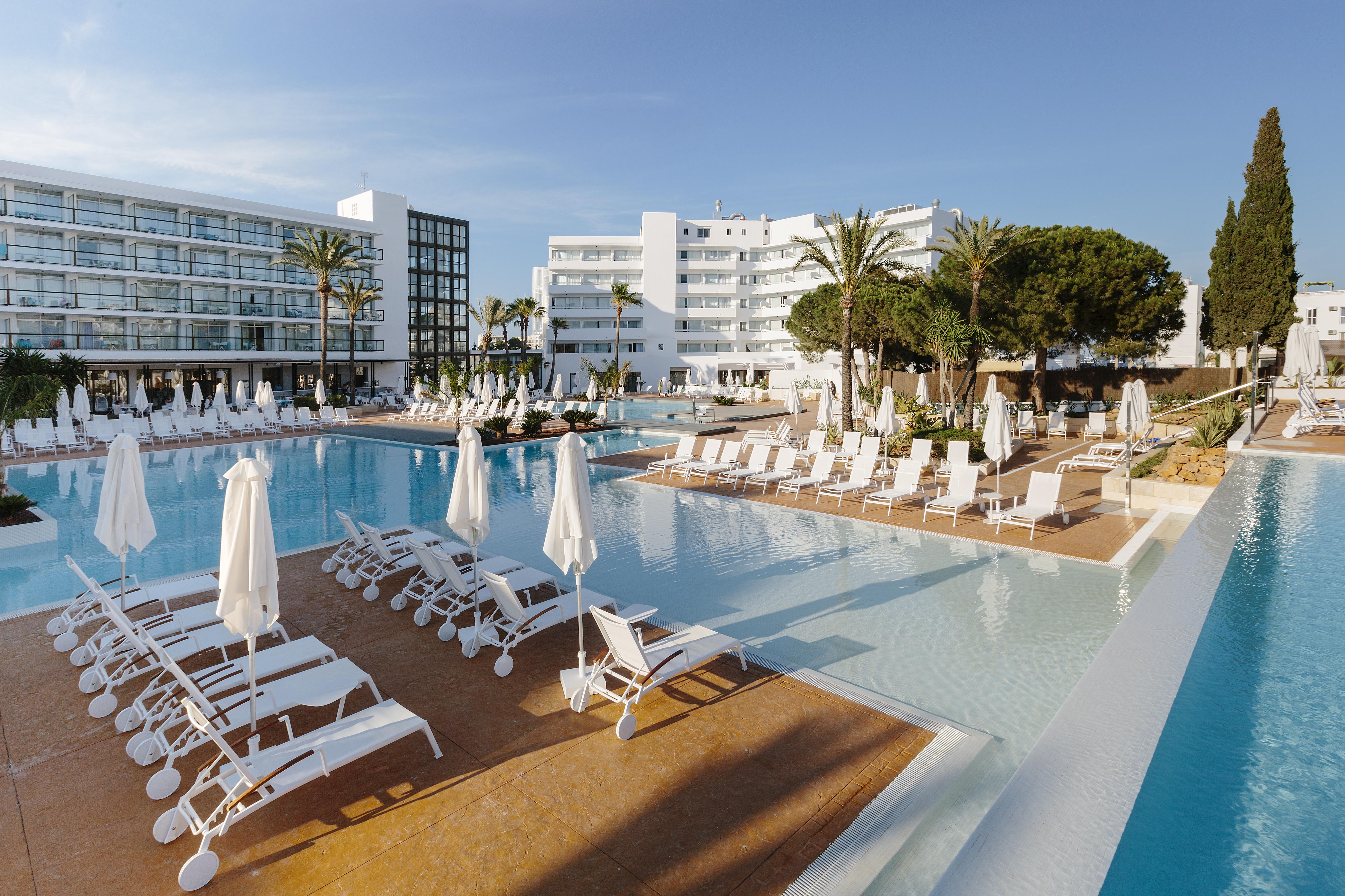 Hotel Aluasoul Ibiza - Adults Only Es Cana Esterno foto