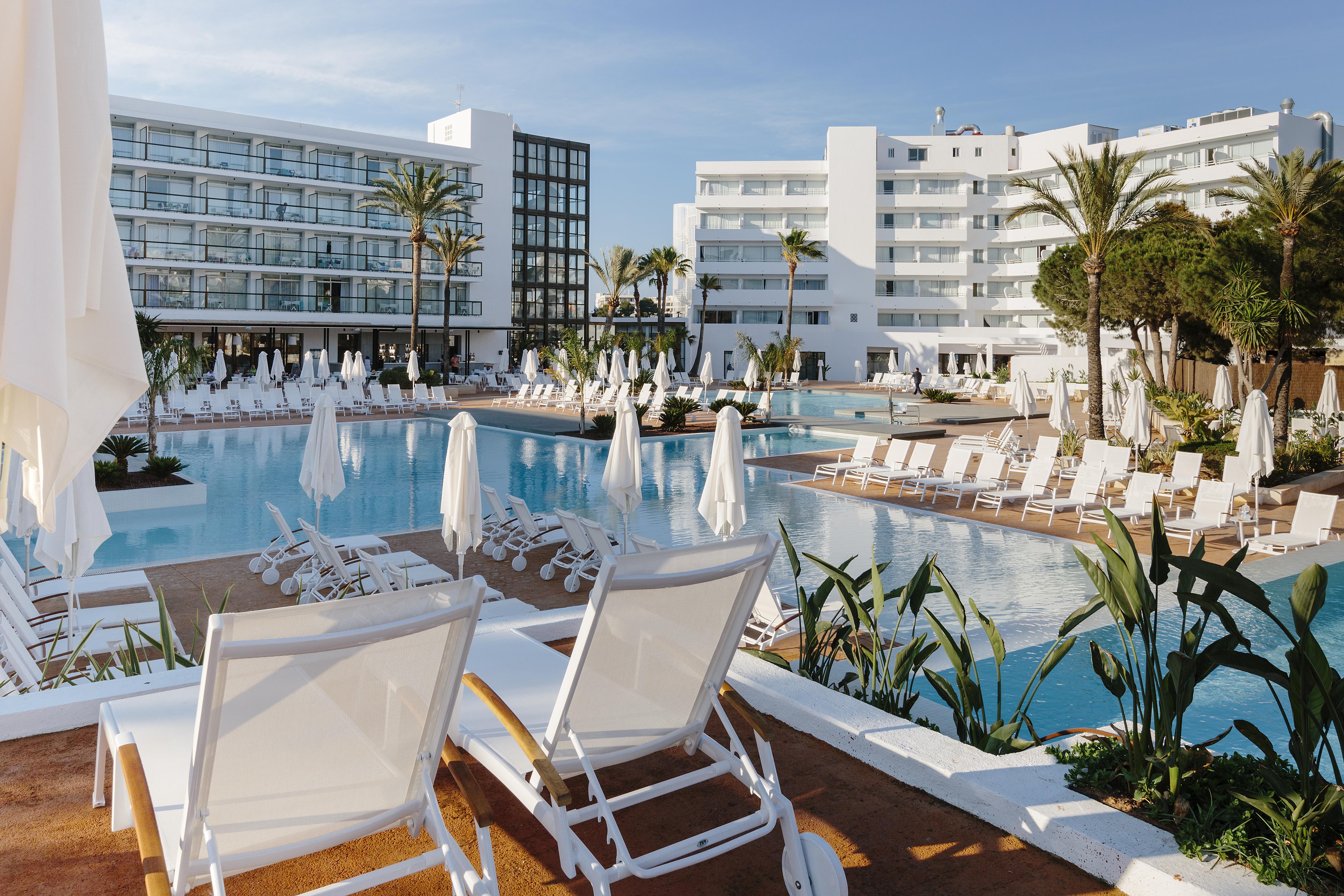 Hotel Aluasoul Ibiza - Adults Only Es Cana Esterno foto