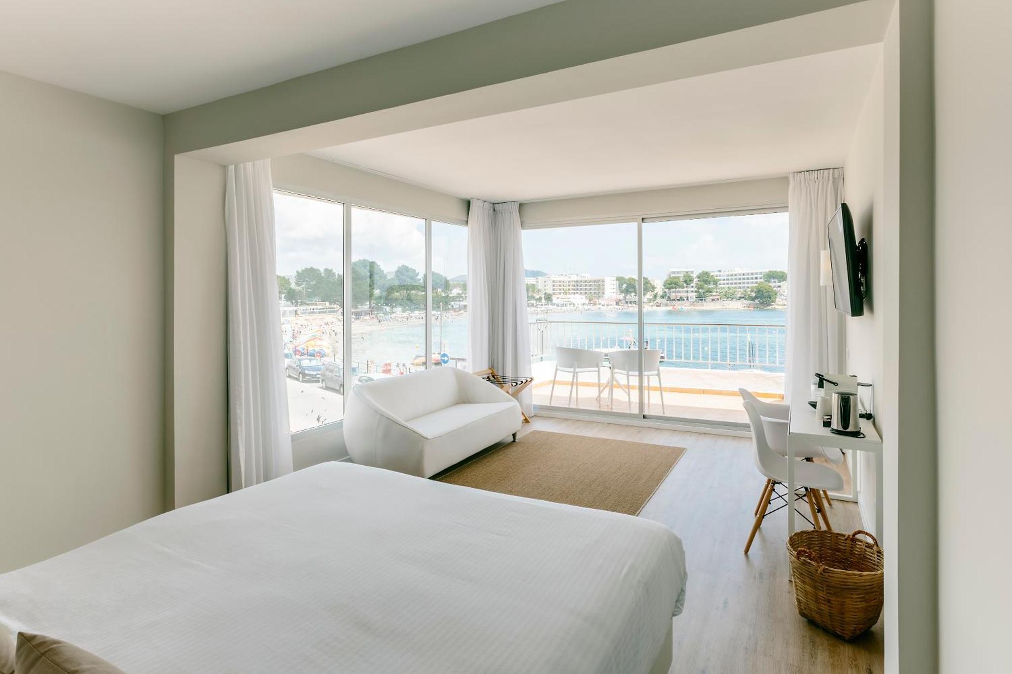 Hotel Aluasoul Ibiza - Adults Only Es Cana Esterno foto